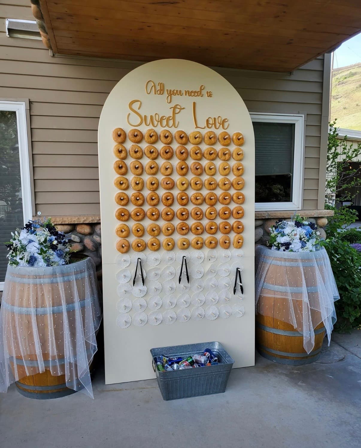 Donut Wall